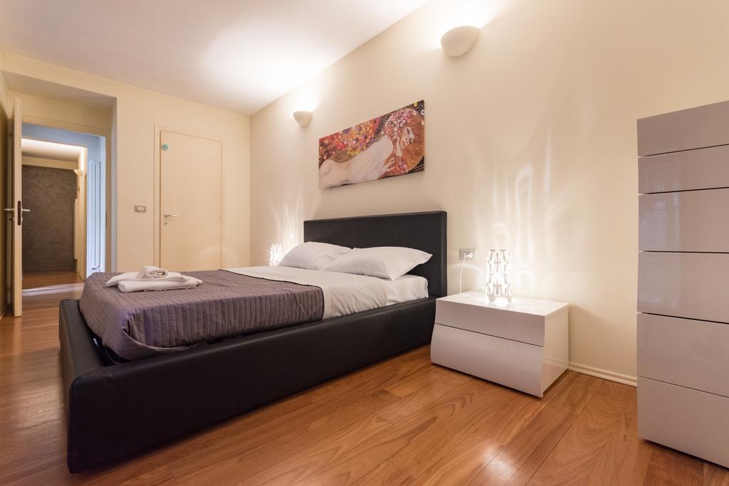 Casa Lagrange 19 Apartment Торино Екстериор снимка